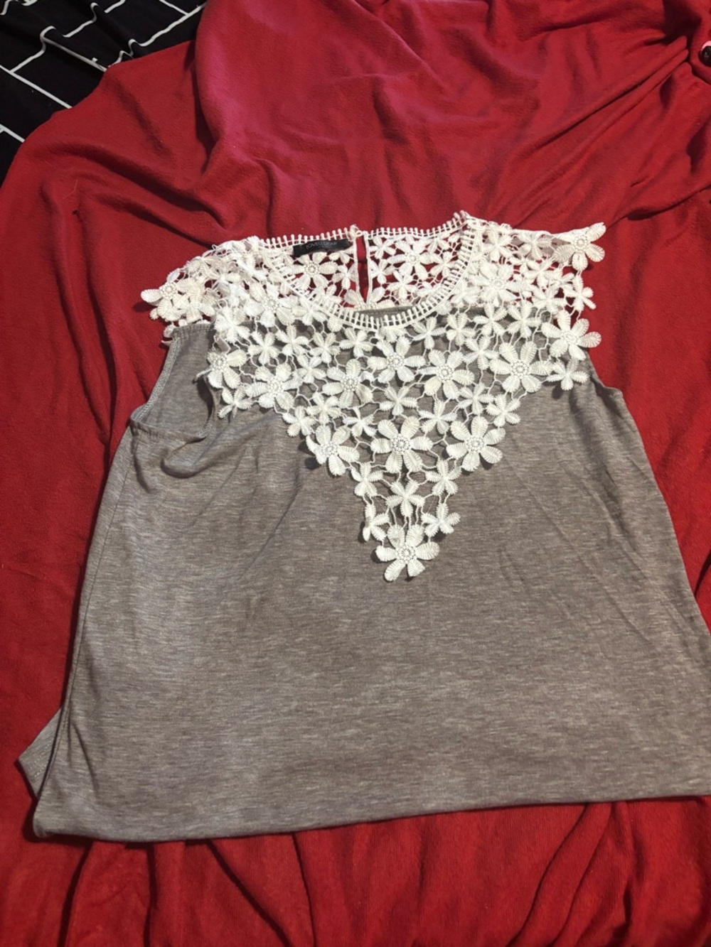 Sleeveless Gray Tank Top with White Floral Lace Yoke